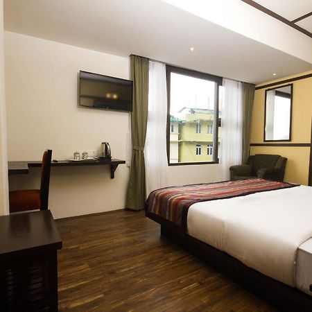 Bumblebee Bed & Breakfast Gangtok Buitenkant foto